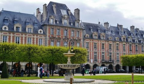 Visite de la maison de Victor Hugo à Paris
